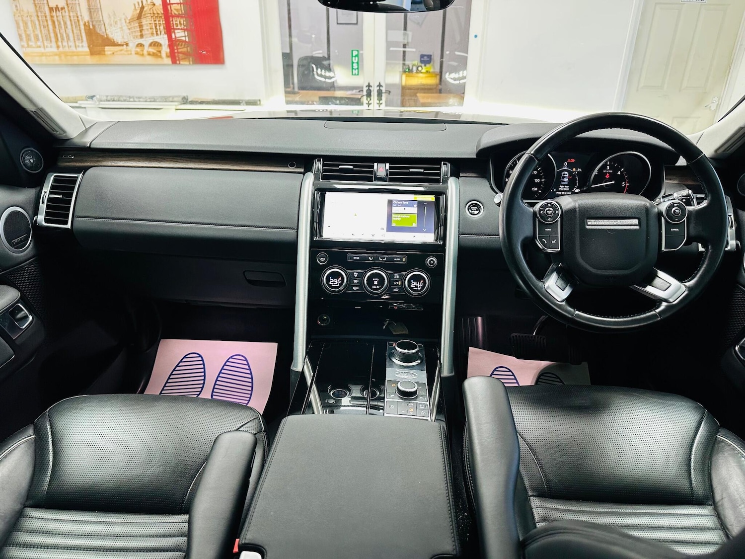 Used Land Rover Discovery 2017 for sale - 77016650: Photo 3