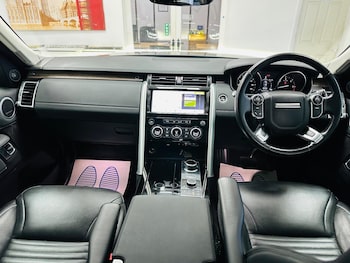 Used Land Rover Discovery 2017 for sale - 77016650: Photo