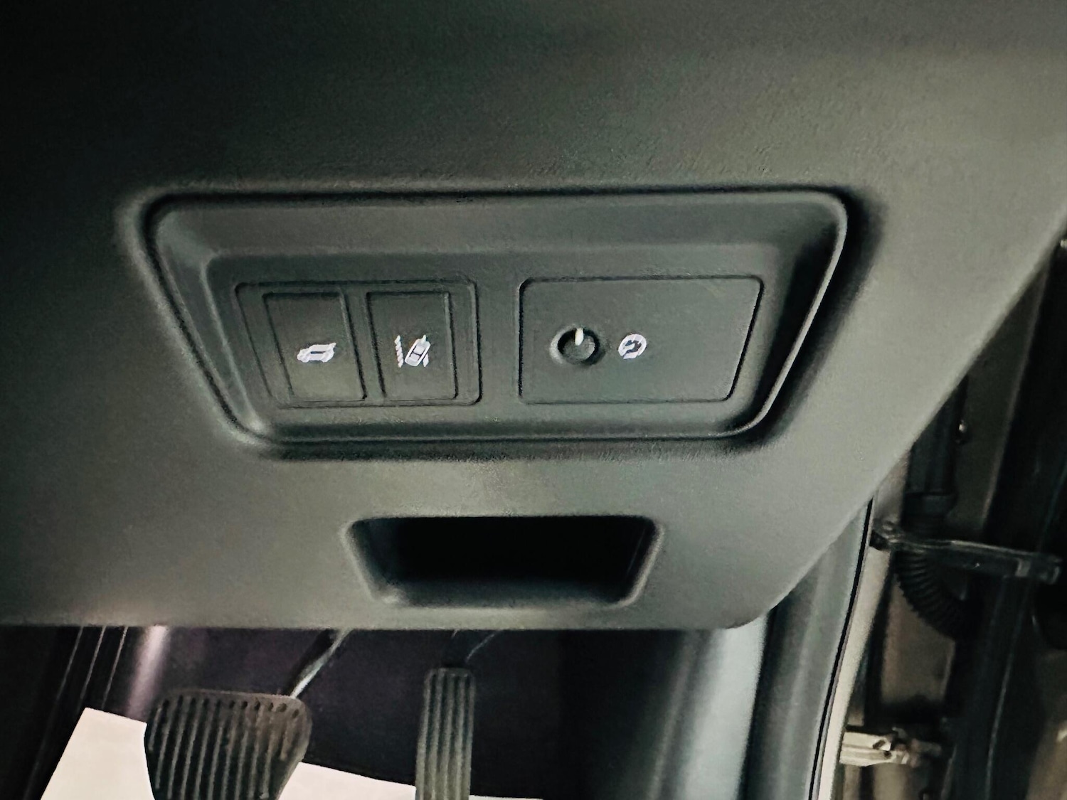 Used Land Rover Discovery 2017 for sale - 77016650: Photo 40