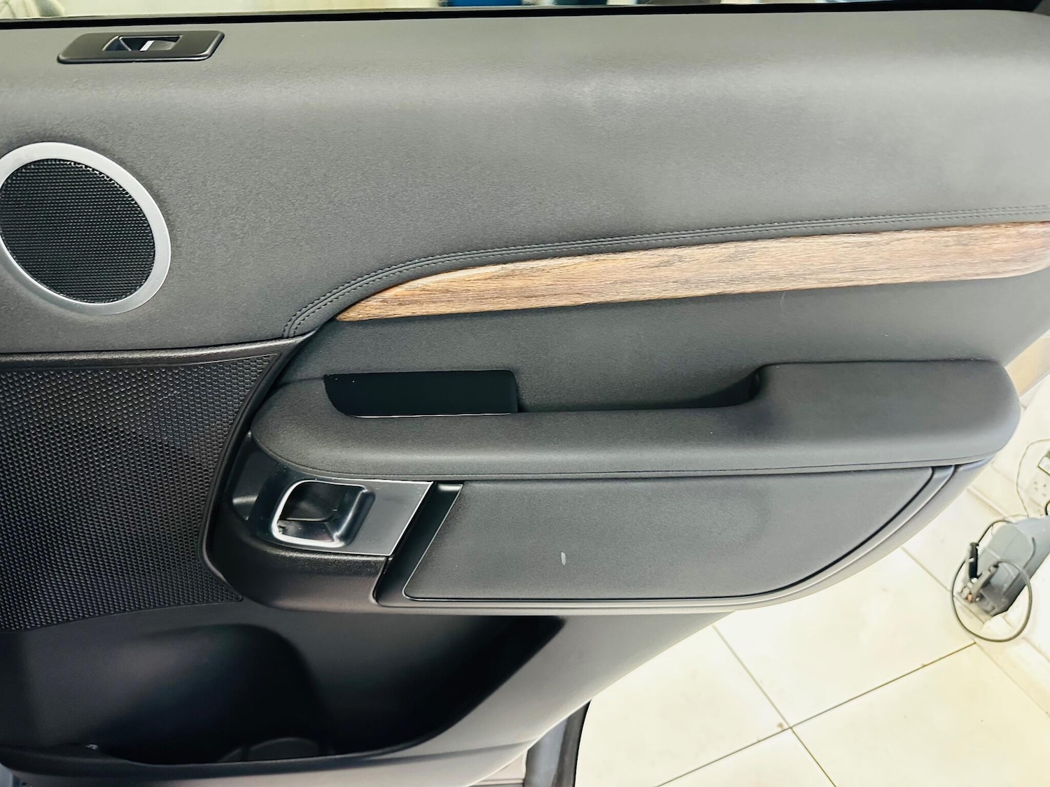 Used Land Rover Discovery 2017 for sale - 77016650: Photo 44