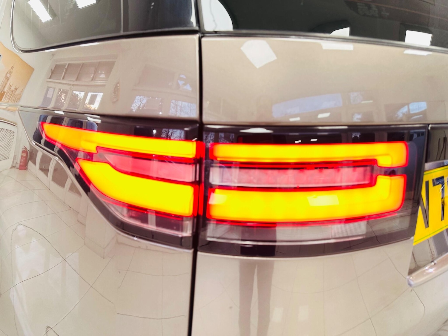 Used Land Rover Discovery 2017 for sale - 77016650: Photo 49