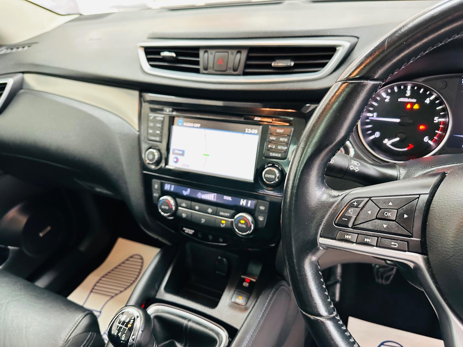 Used Nissan Qashqai 2018 for sale - 76360059: Photo 37