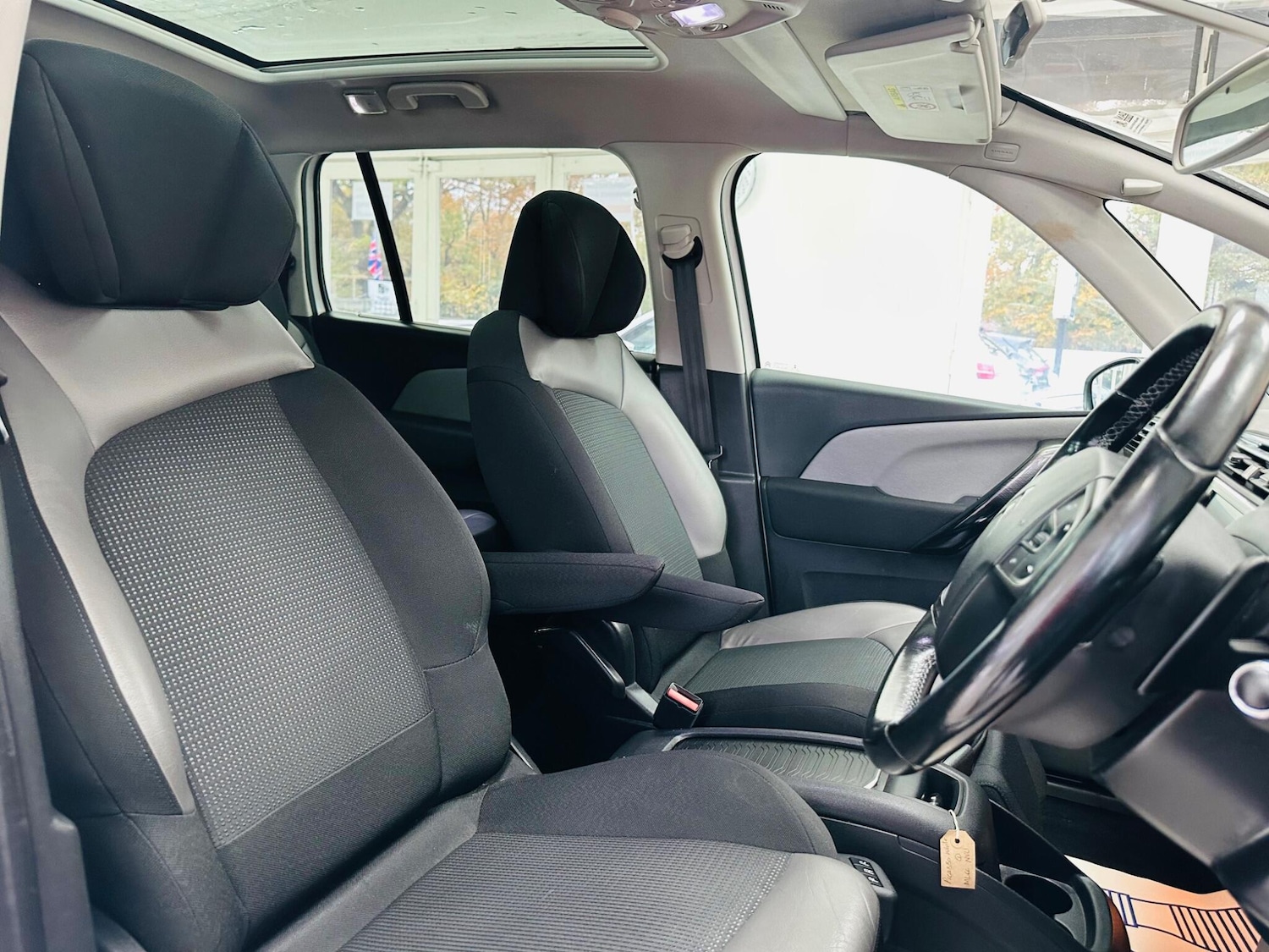 Used Citroen C4 Grand Picasso 2016 for sale - 76499386: Photo 20