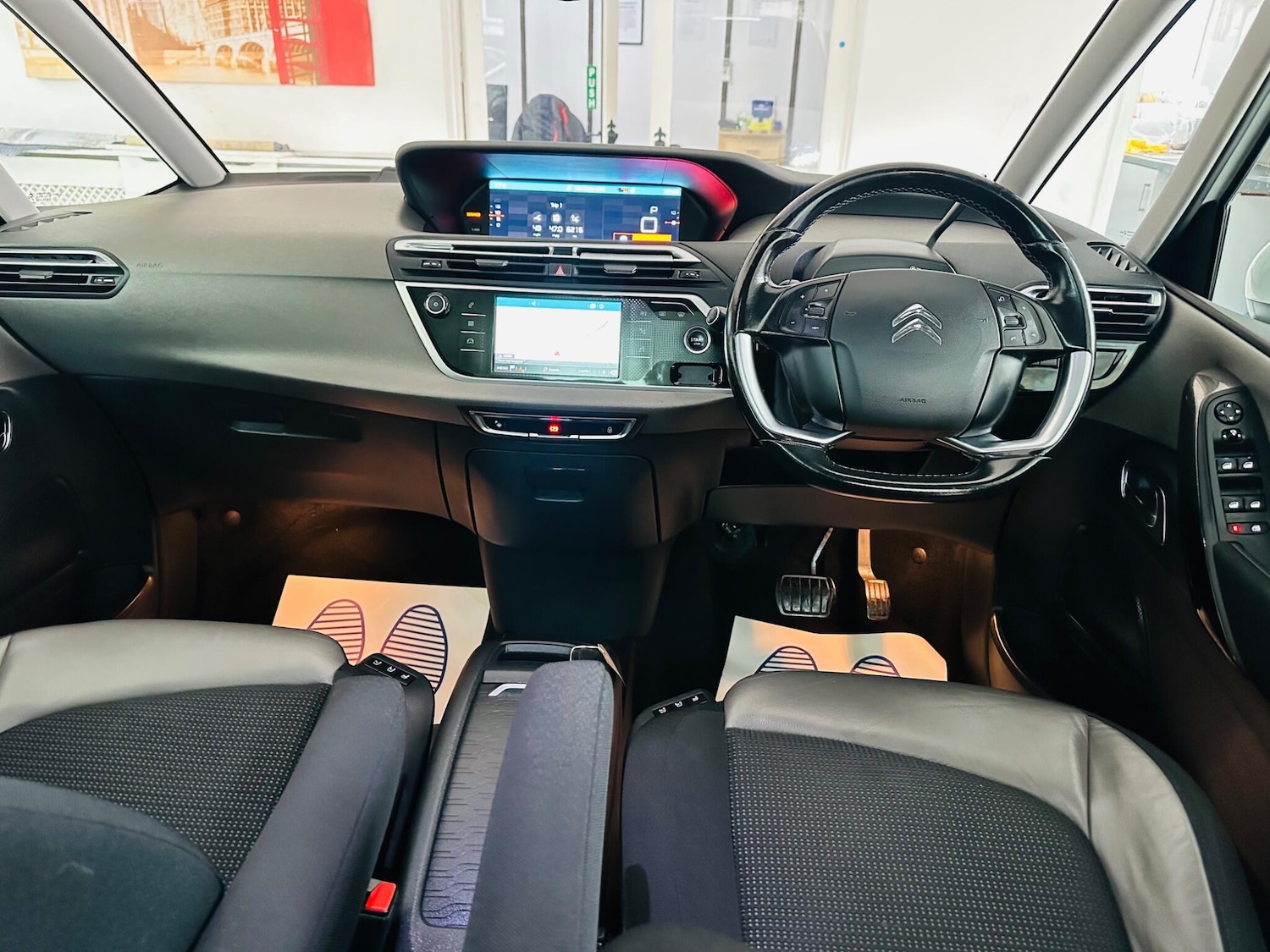 Used Citroen C4 Grand Picasso 2016 for sale - 76499386: Photo 3