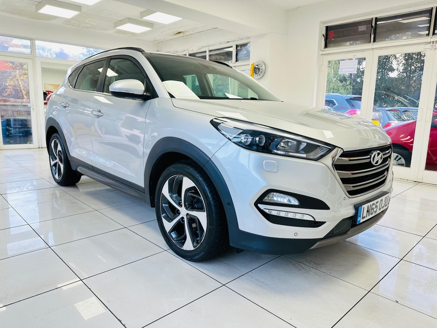 Used Hyundai TUCSON 2015 for sale - 76976103: Photo 1
