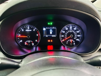 Used Kia Sportage 2016 for sale - 76753208: Photo