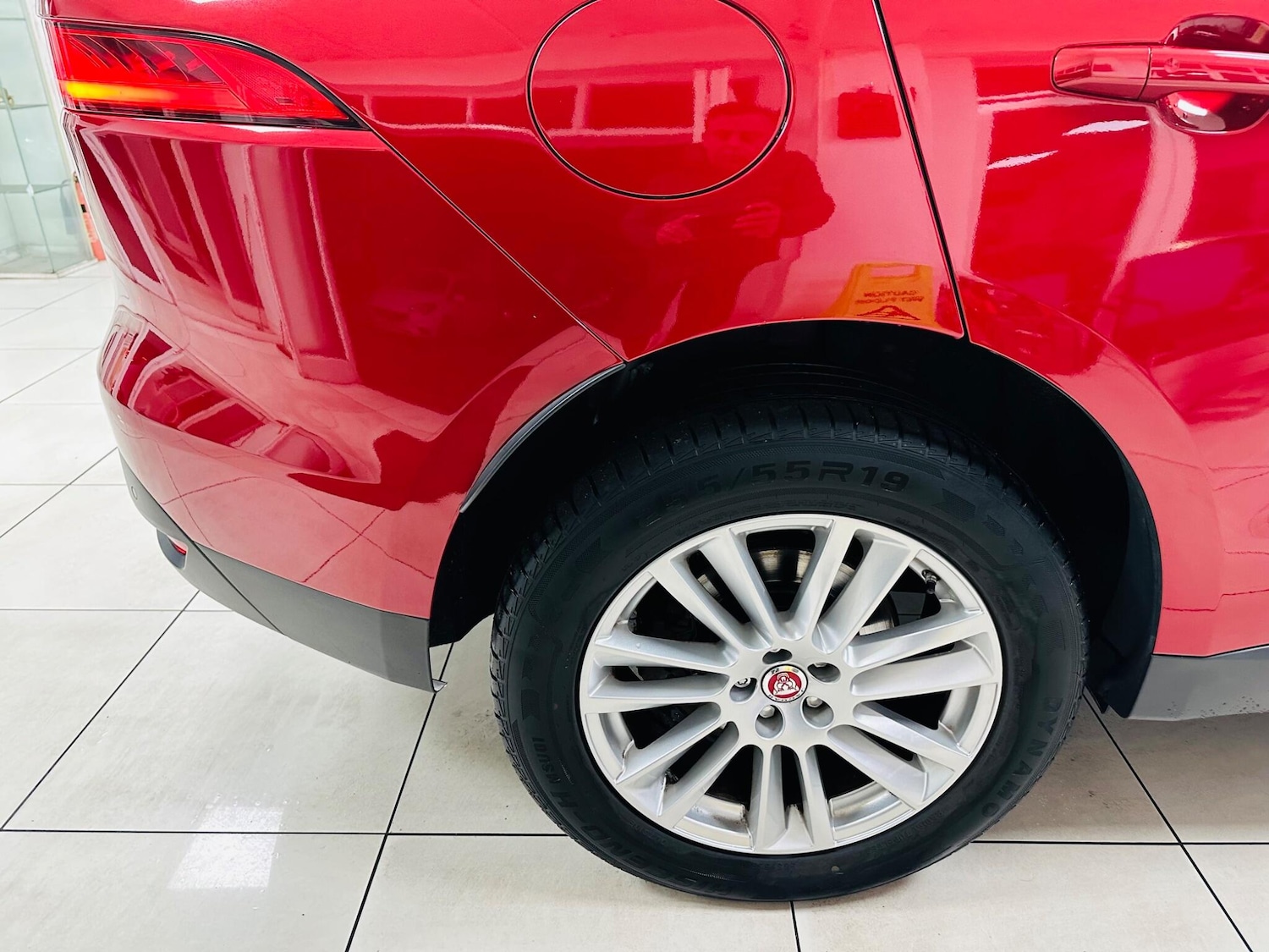 Used Jaguar F-Pace for sale - 76473710: Photo 14