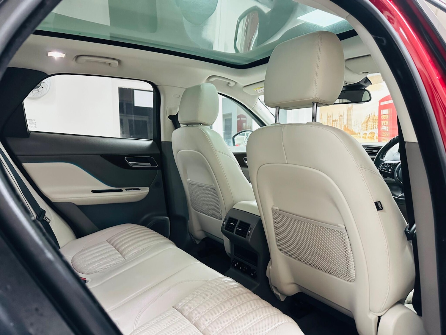 Used Jaguar F-Pace for sale - 76473710: Photo 36