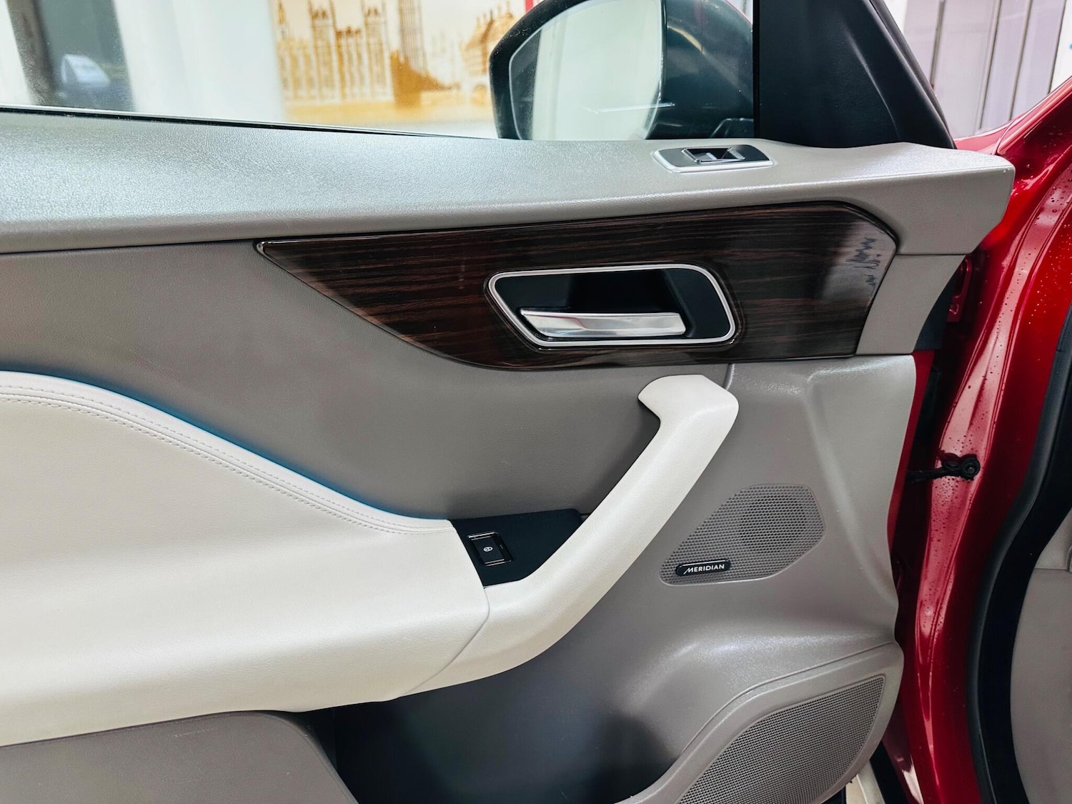 Used Jaguar F-Pace for sale - 76473710: Photo 41