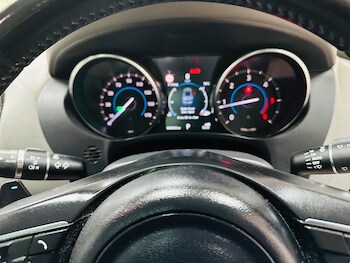 Used Jaguar F-Pace 2016 for sale - 76473710: Photo