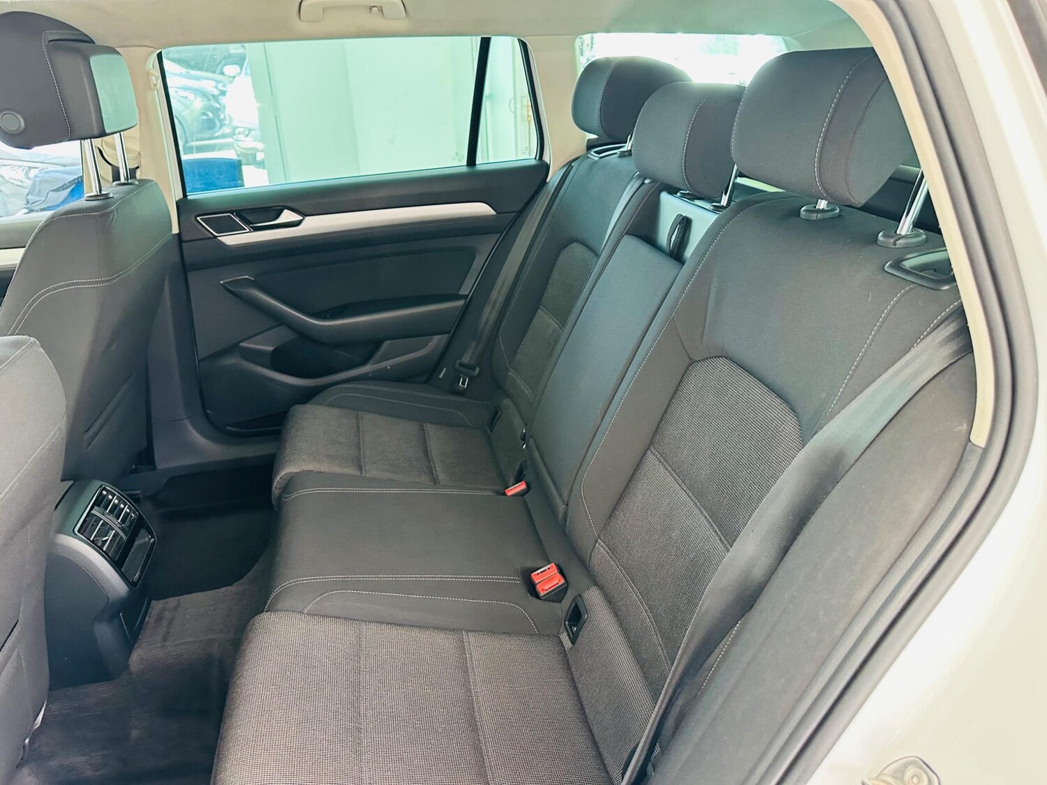 Used Volkswagen Passat 2017 for sale - 77839180: Photo 31