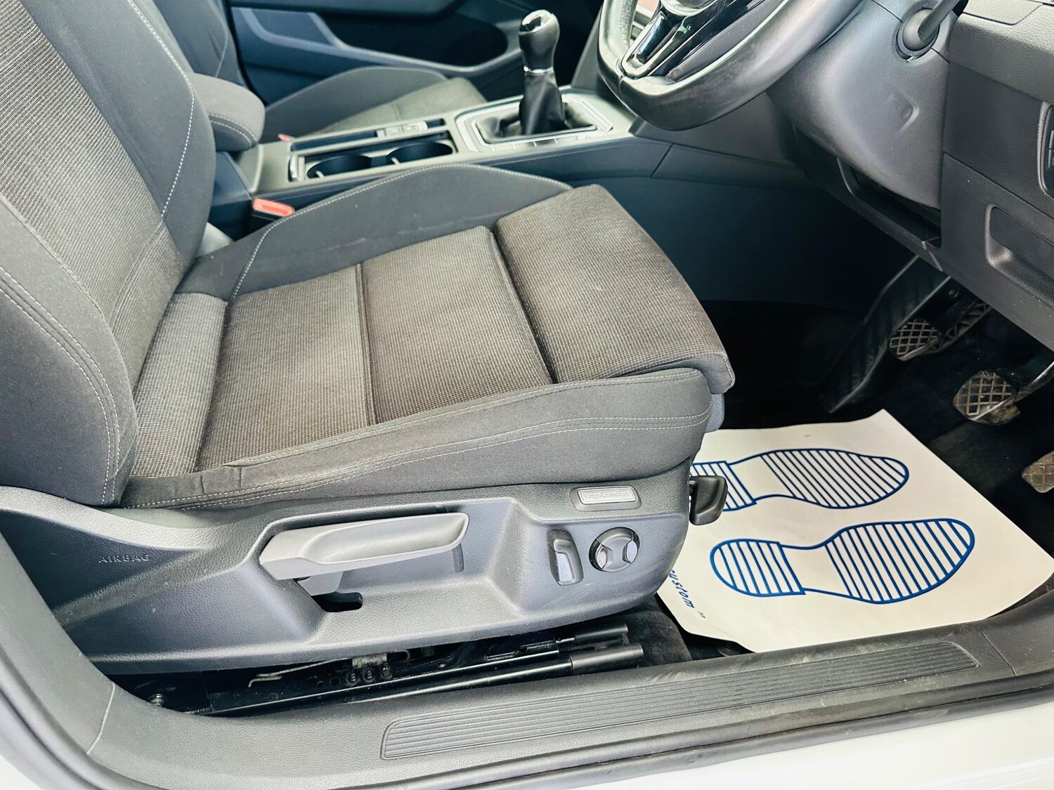 Used Volkswagen Passat 2017 for sale - 77839180: Photo 37