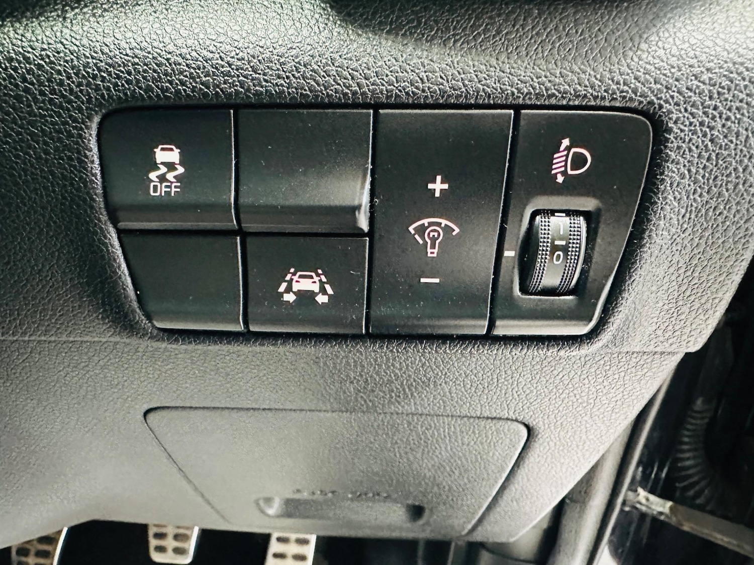 Vehicle 33