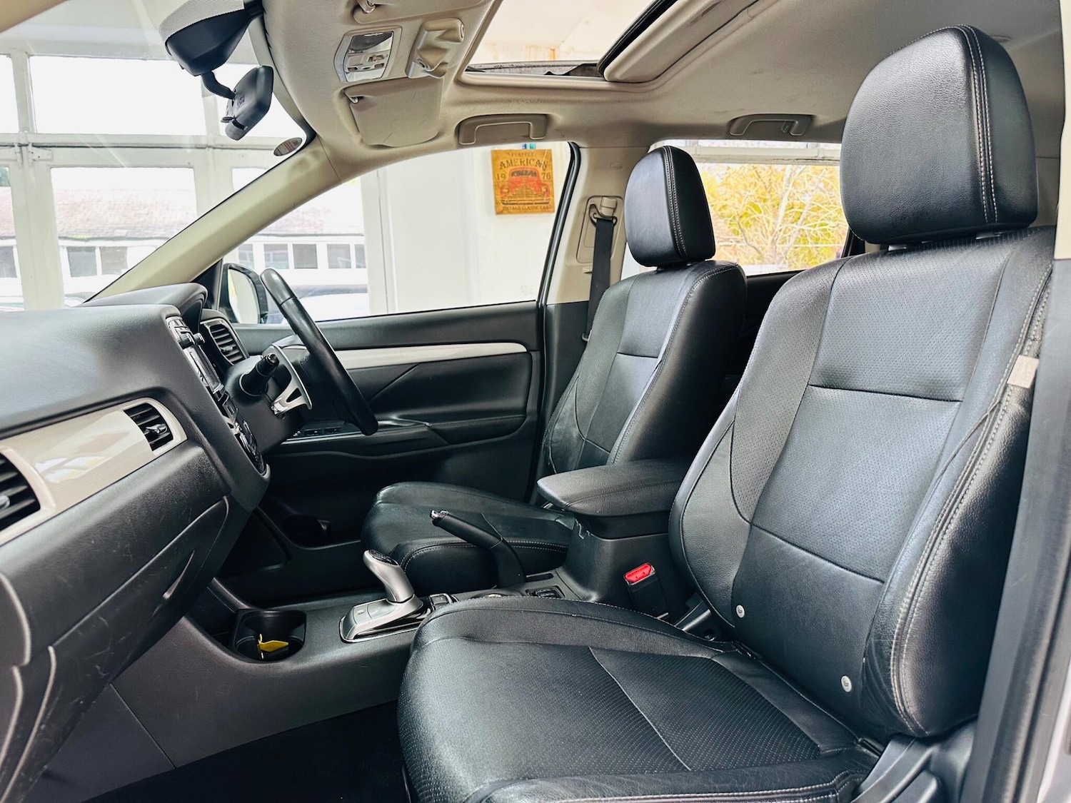 Used Mitsubishi Outlander 2015 for sale - 76423026: Photo 33