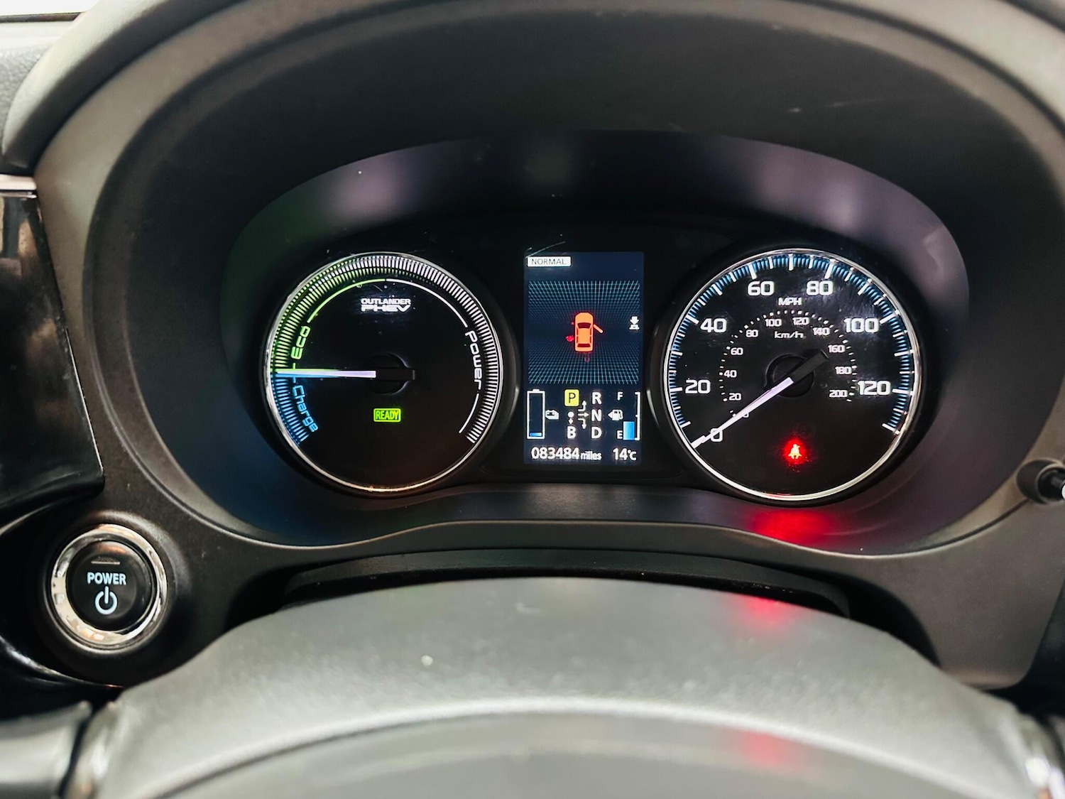 Used Mitsubishi Outlander 2015 for sale - 76423026: Photo 4