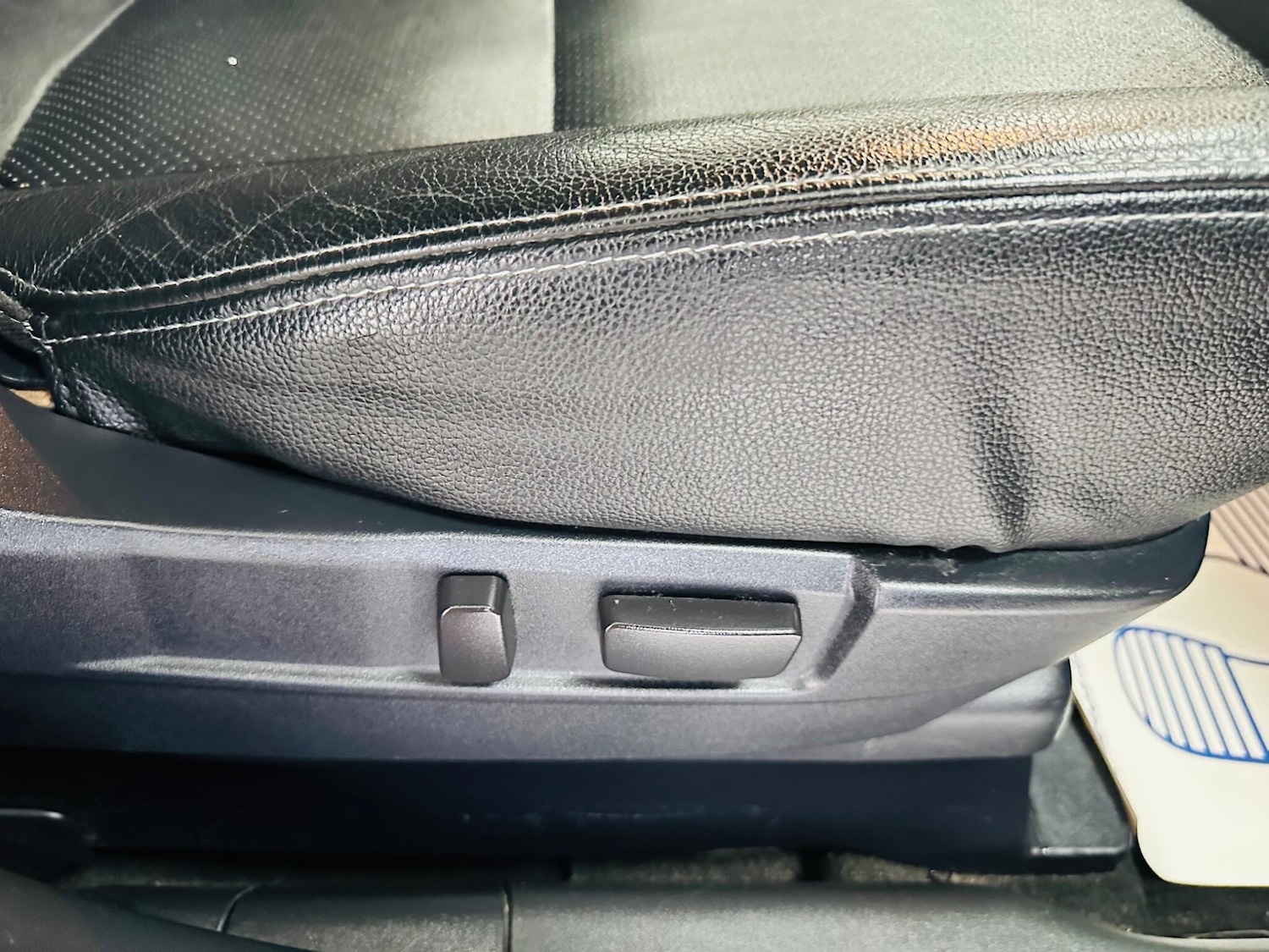 Used Mitsubishi Outlander 2015 for sale - 76423026: Photo 40