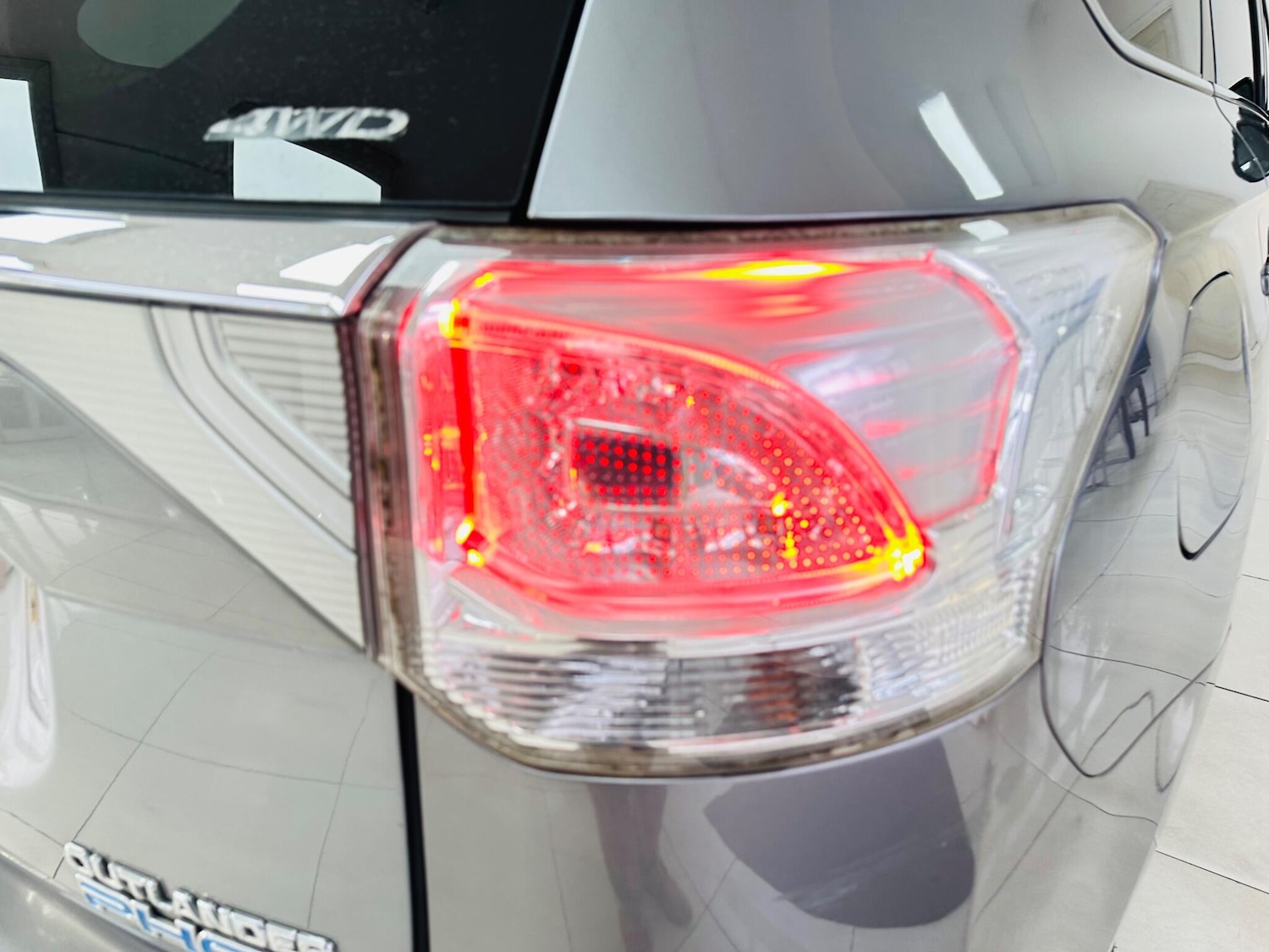 Used Mitsubishi Outlander 2015 for sale - 76423026: Photo 44