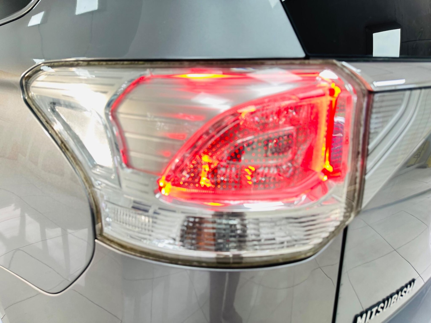 Used Mitsubishi Outlander 2015 for sale - 76423026: Photo 46