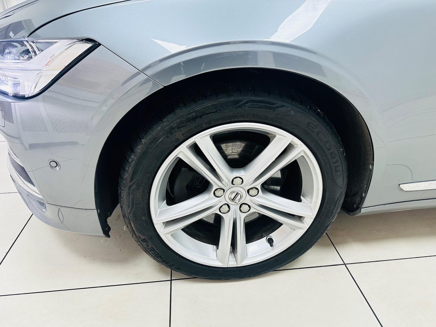 Used Volvo S90 2017 for sale - 76899261: Photo 10