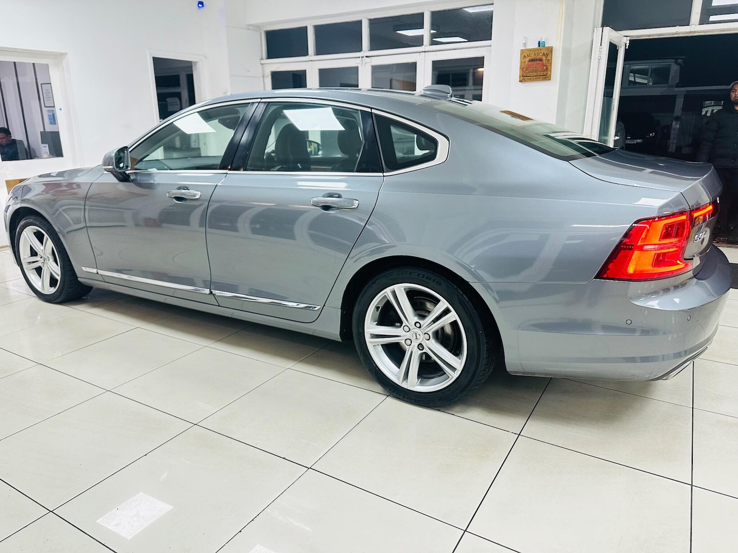 Used Volvo S90 2017 for sale - 76899261: Photo 25