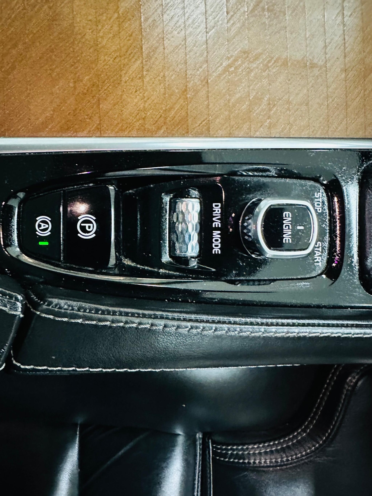 Used Volvo S90 2017 for sale - 76899261: Photo 38