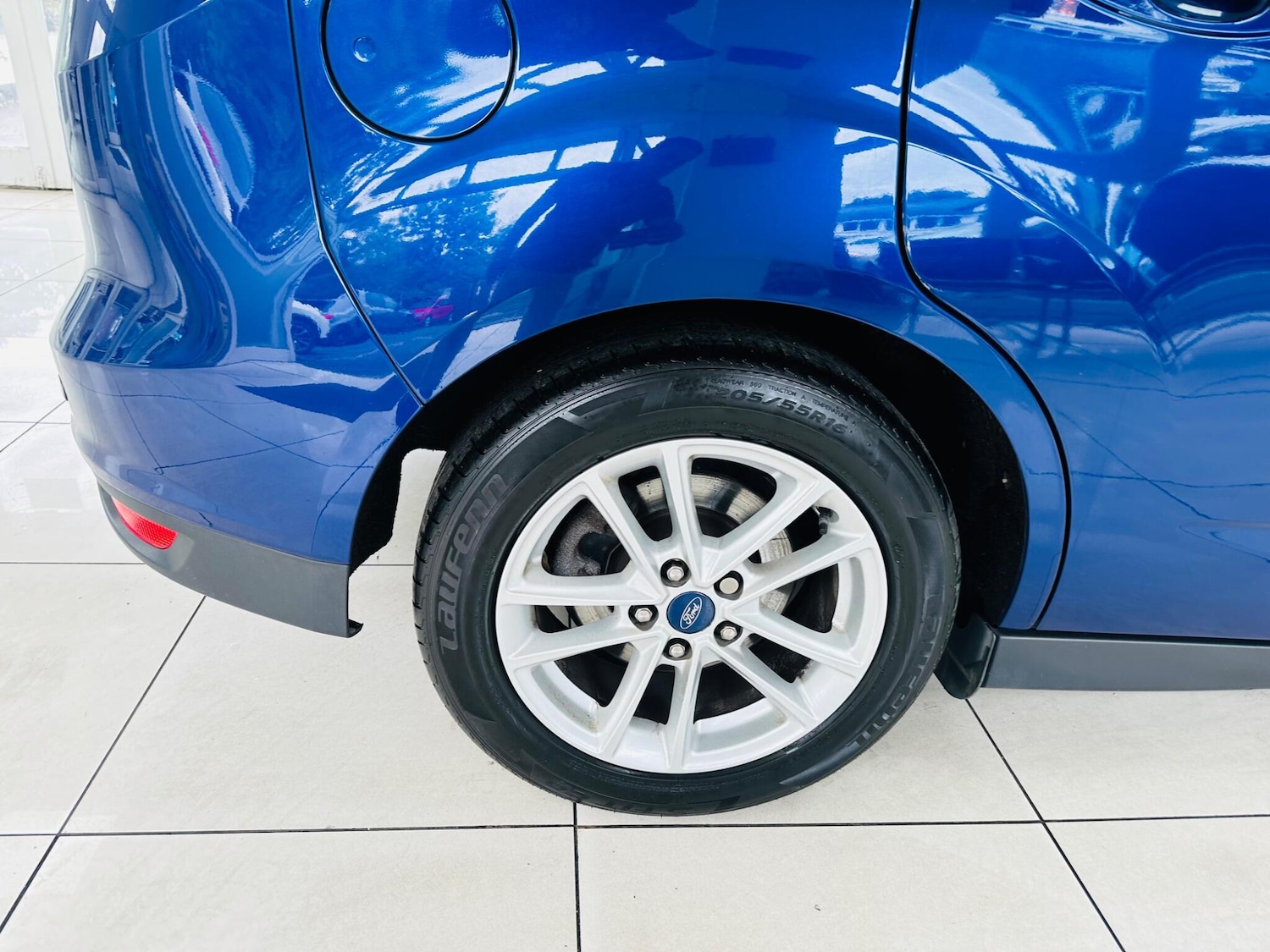 Used Ford C-Max 2017 for sale - 76597101: Photo 12