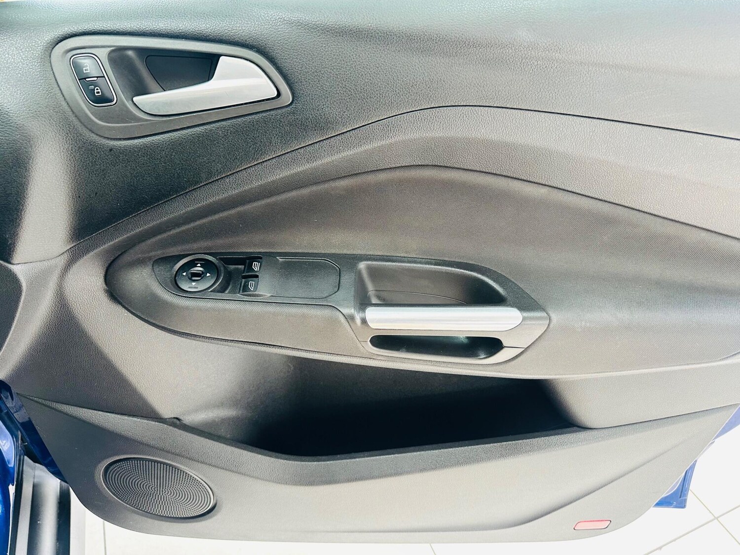 Used Ford C-Max 2017 for sale - 76597101: Photo 38