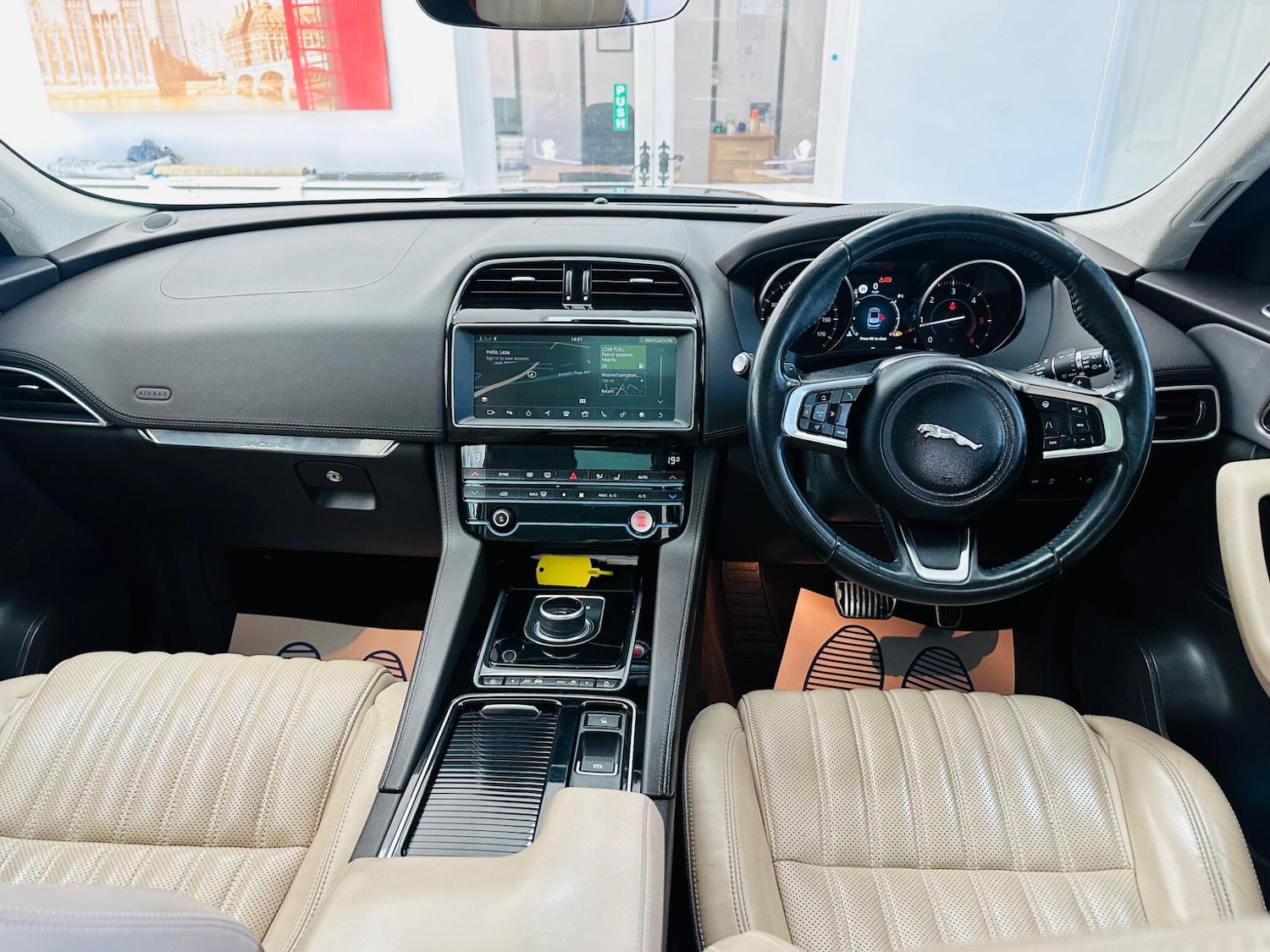 Used Jaguar F-Pace for sale - 78141557: Photo 3