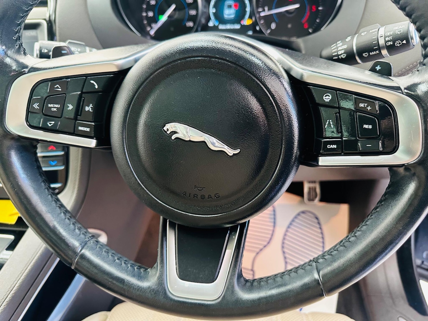 Used Jaguar F-Pace for sale - 78141557: Photo 36