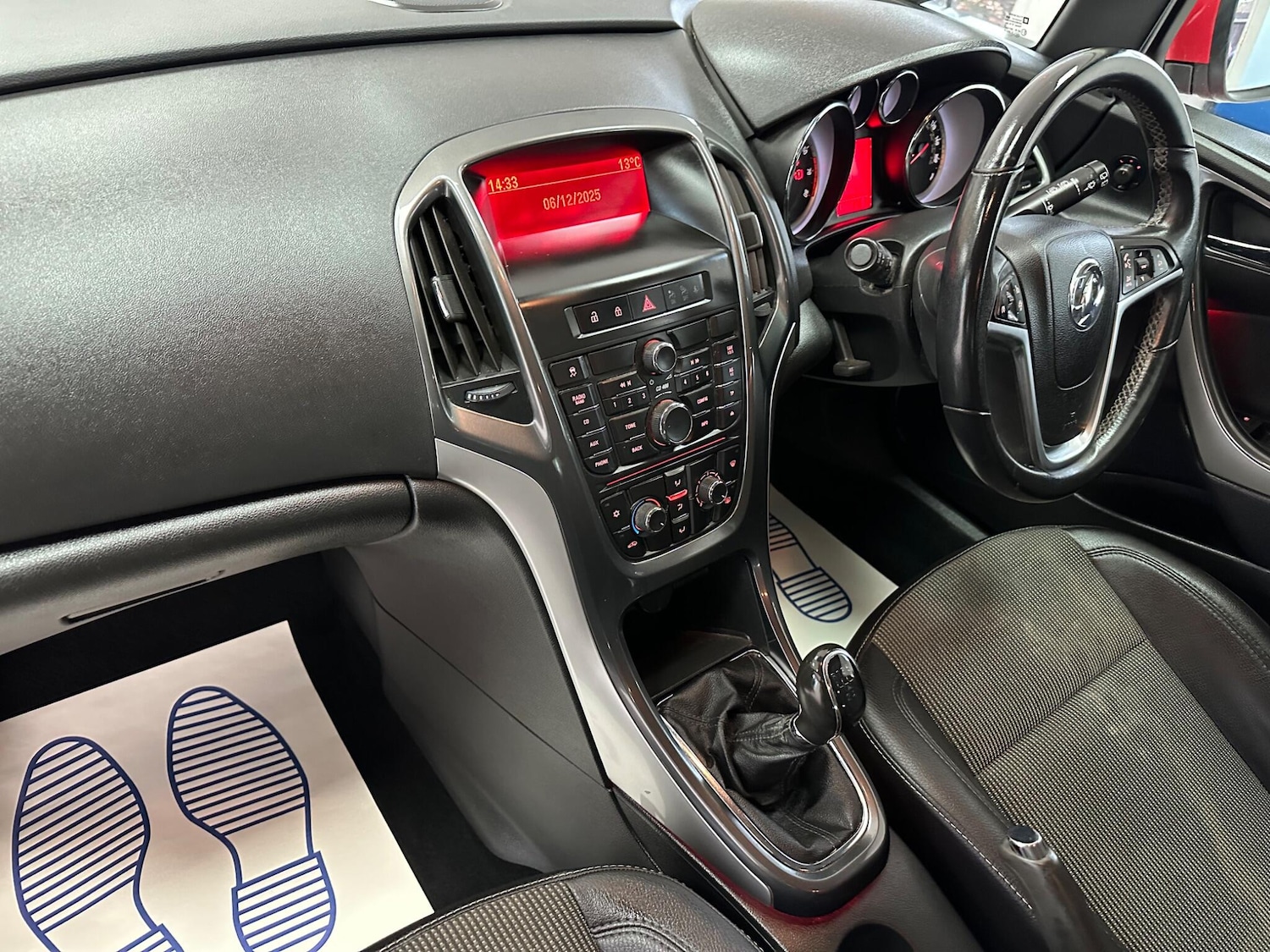 Used Vauxhall Astra 2013 for sale - 76850198: Photo 30