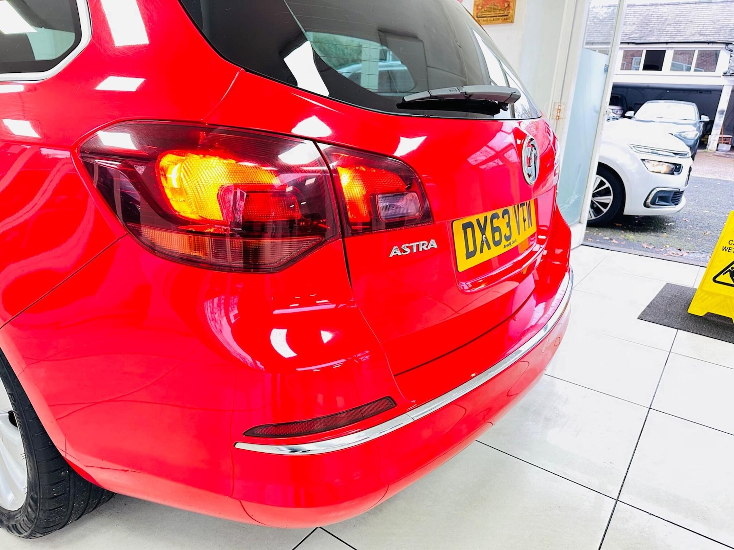 Used Vauxhall Astra 2013 for sale - 76850198: Photo 31