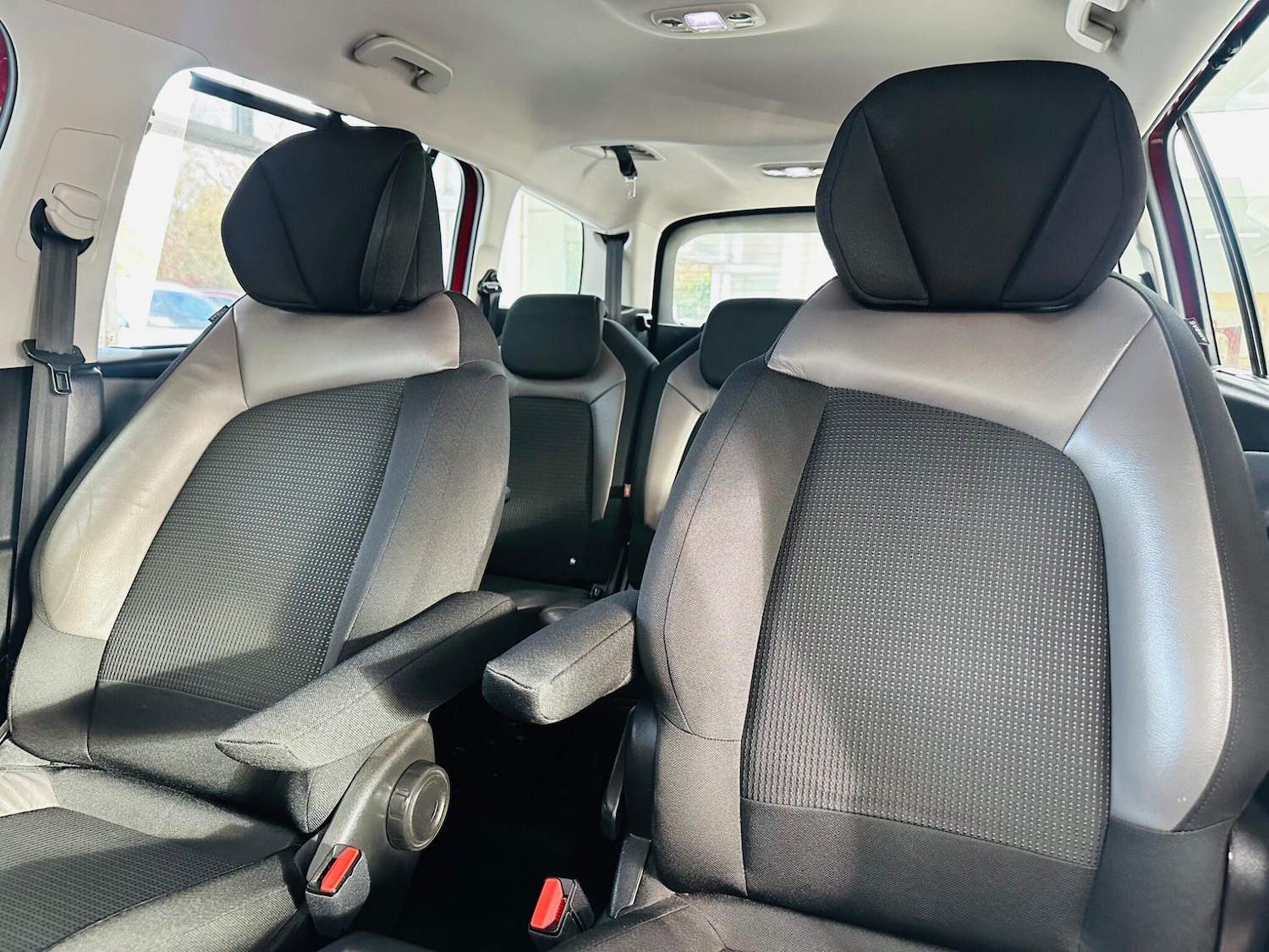 Used Citroen C4 Grand Picasso 2016 for sale - 76743555: Photo 9