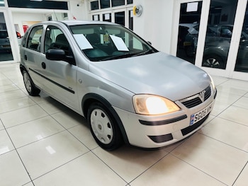 Vauxhall - Corsa