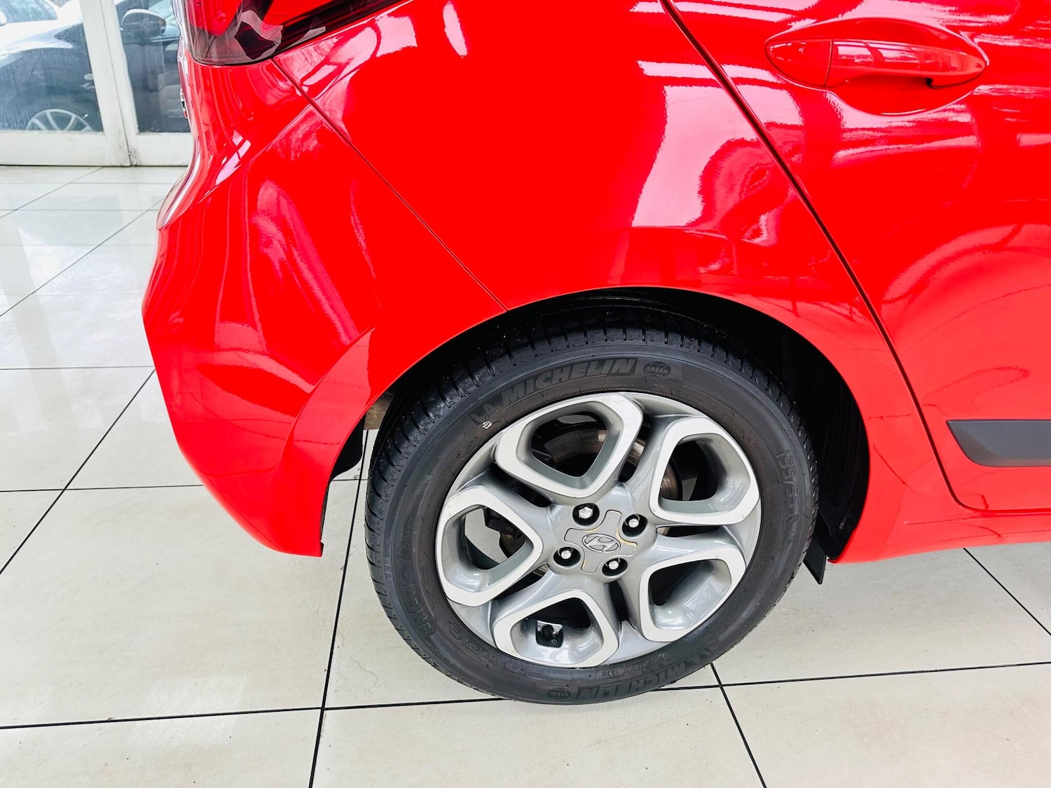 Used Hyundai i20 2018 for sale - 77696232: Photo 14