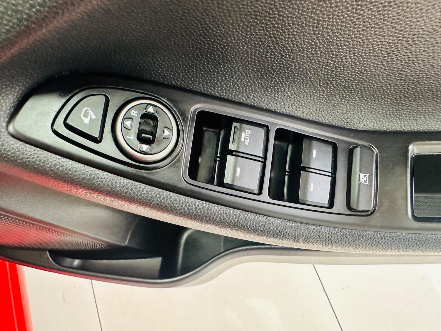 Used Hyundai i20 2018 for sale - 77696232: Photo 18