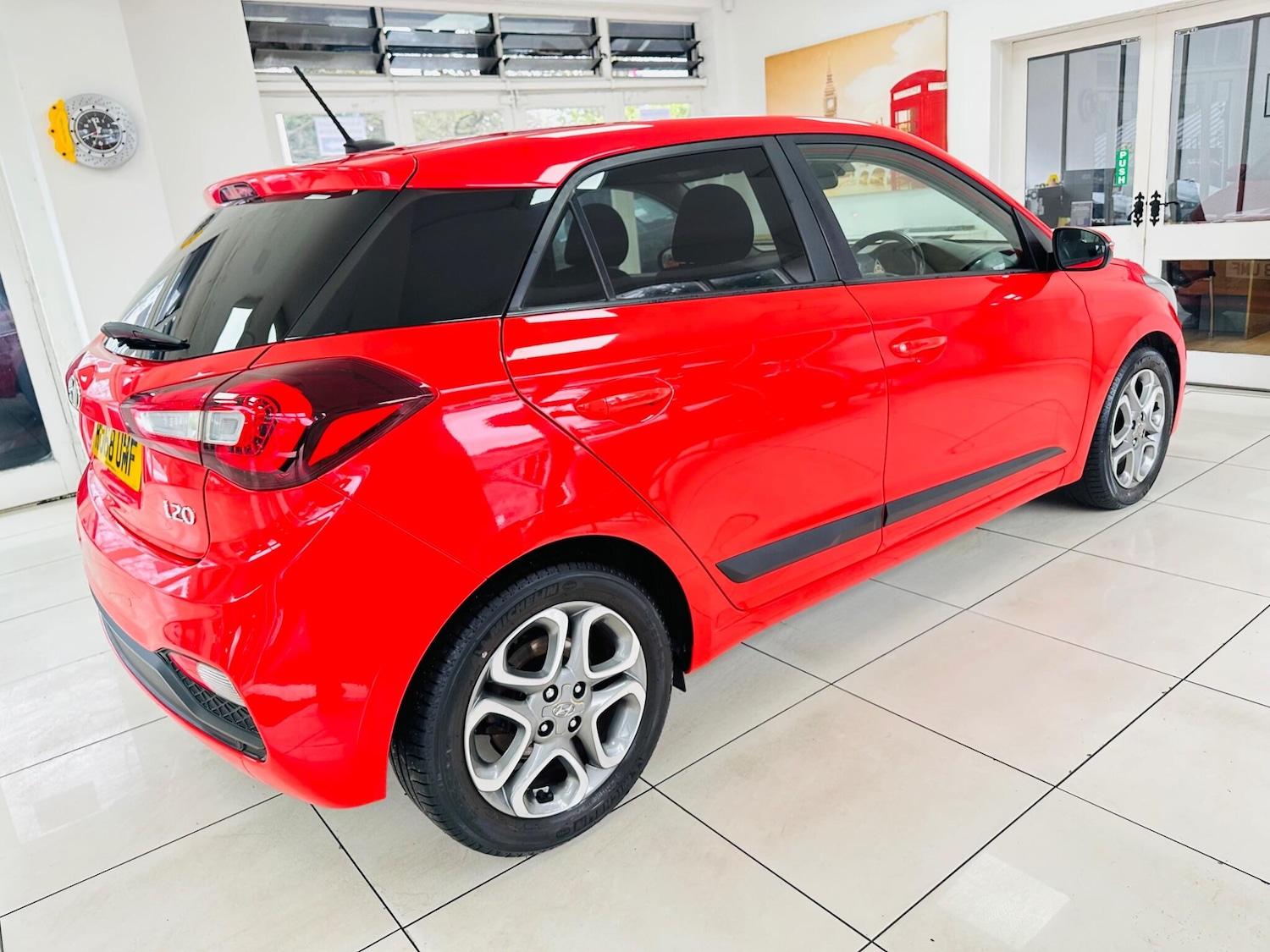 Used Hyundai i20 2018 for sale - 77696232: Photo 26
