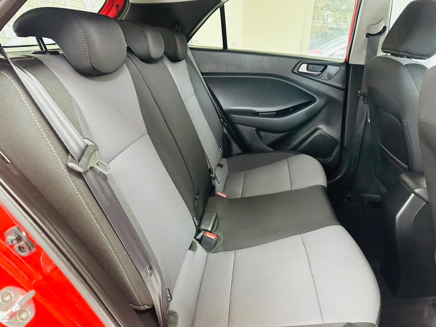 Used Hyundai i20 2018 for sale - 77696232: Photo 27