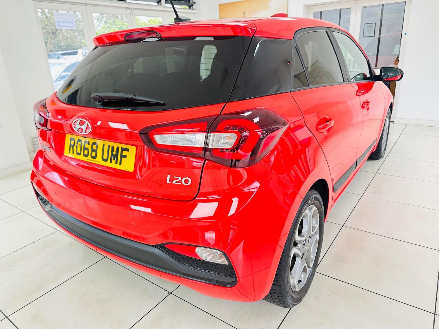 Used Hyundai i20 2018 for sale - 77696232: Photo 28