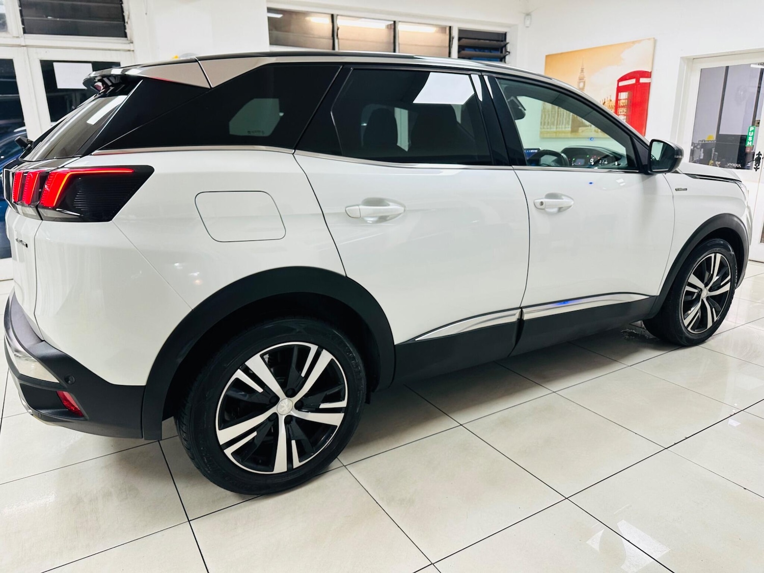 Used Peugeot 3008 2018 for sale - 76349685: Photo 29