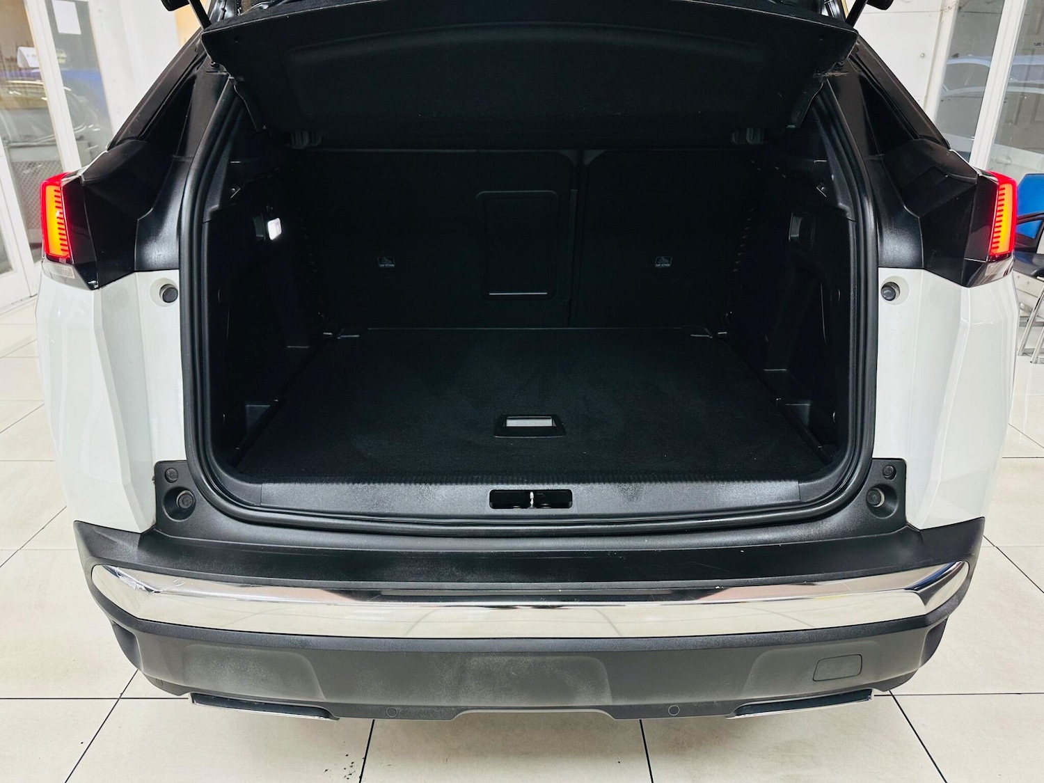 Used Peugeot 3008 2018 for sale - 76349685: Photo 43