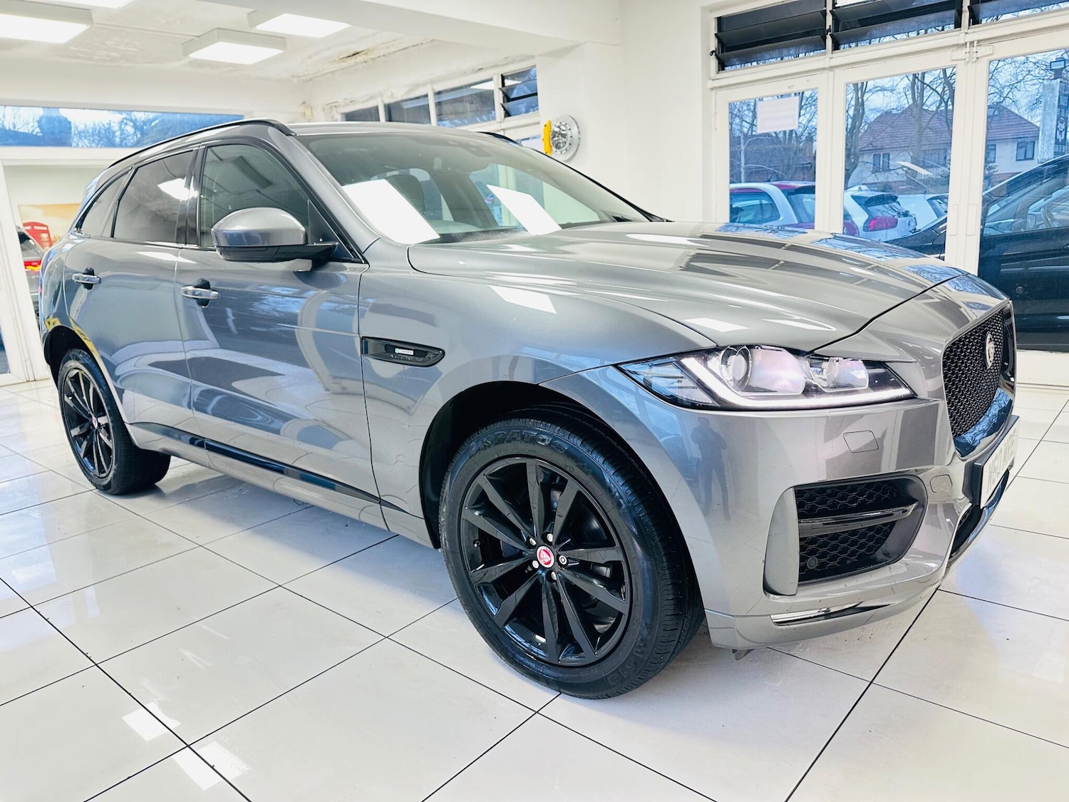 Used Jaguar F-Pace for sale - 77709849: Photo 1