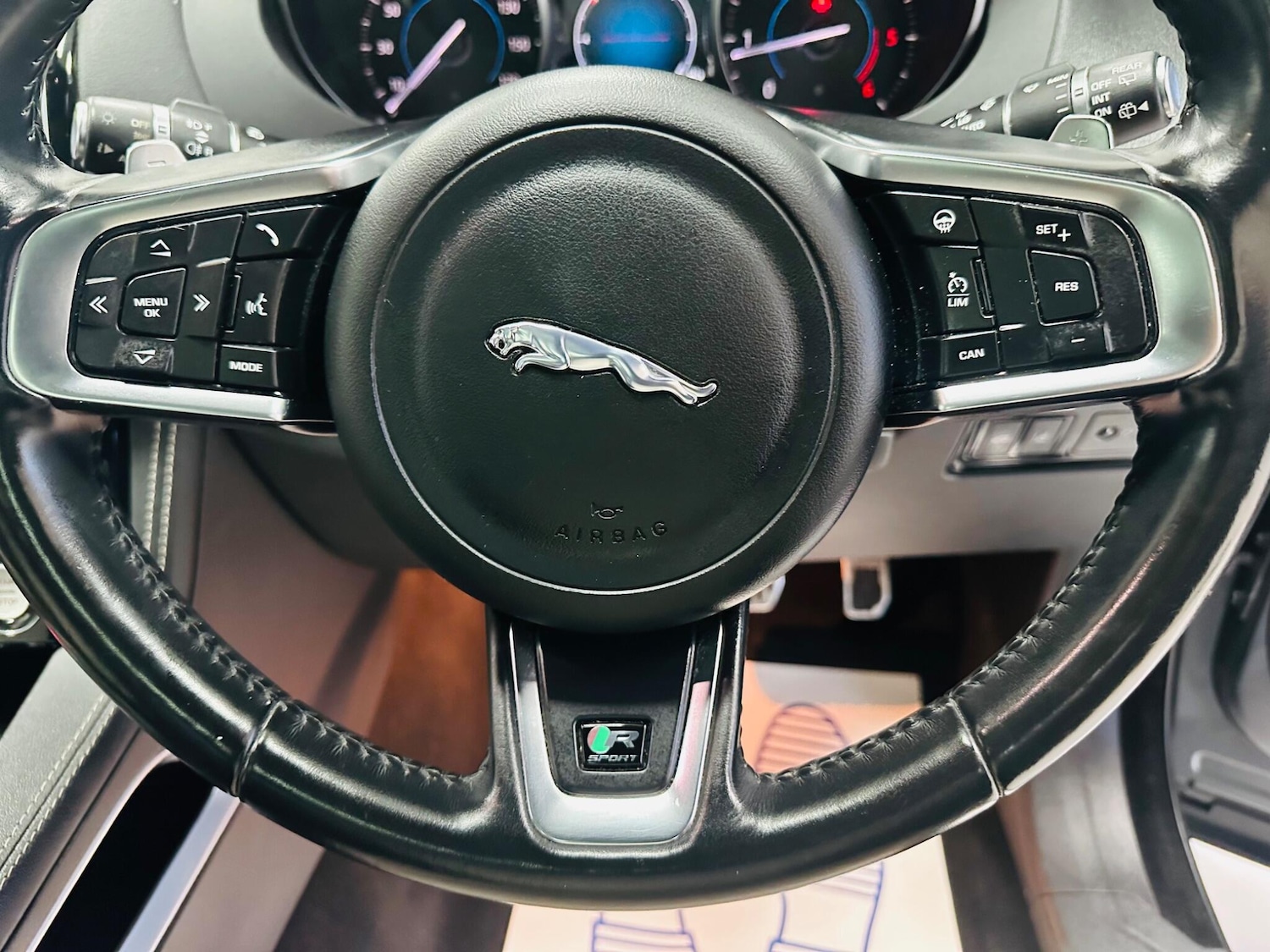 Used Jaguar F-Pace for sale - 77709849: Photo 16