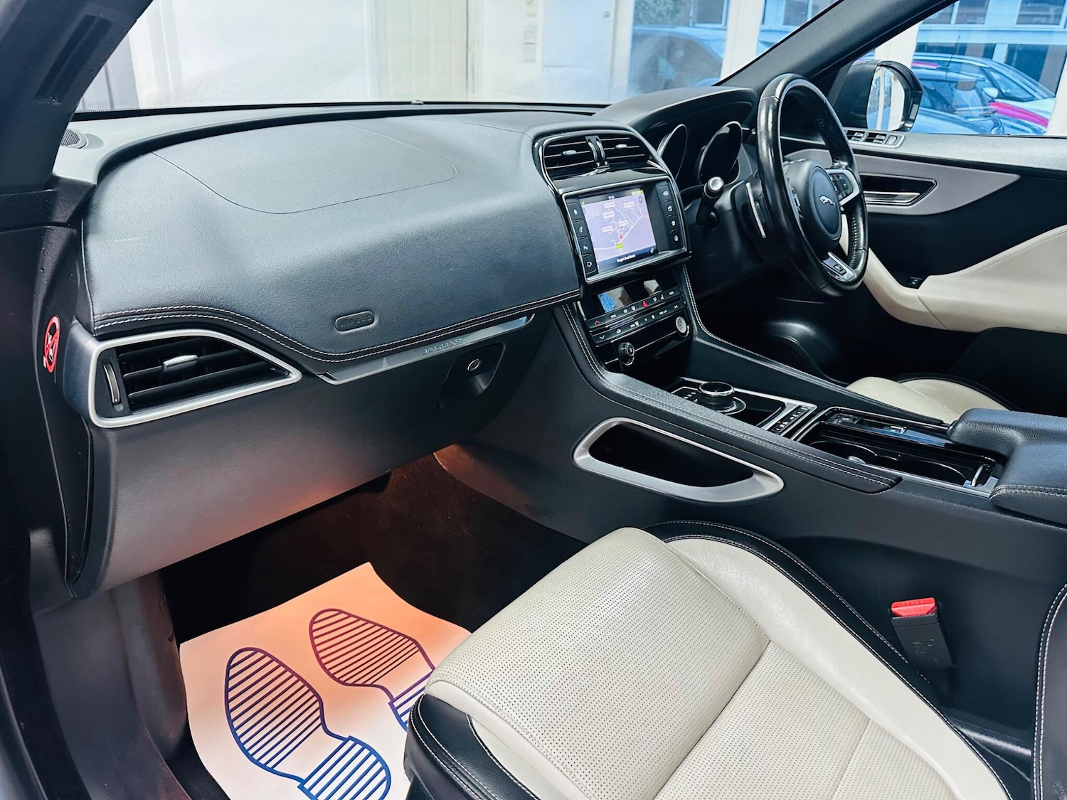 Used Jaguar F-Pace for sale - 77709849: Photo 21