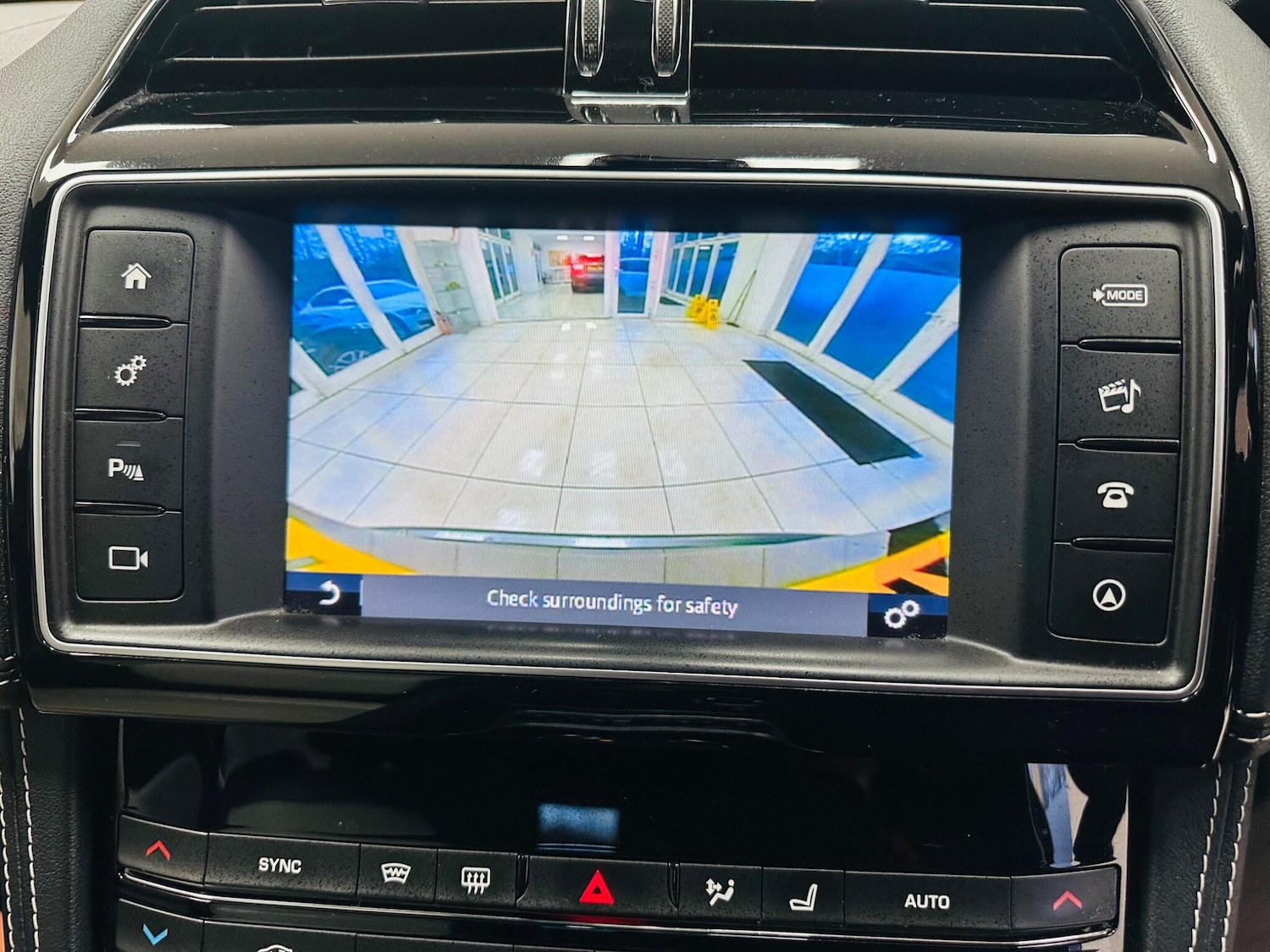 Used Jaguar F-Pace for sale - 77709849: Photo 24