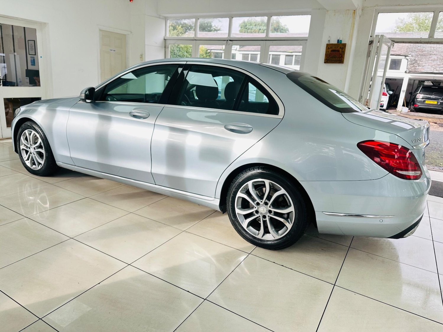 Used Mercedes-Benz C Class 2015 for sale - 76423298: Photo 10