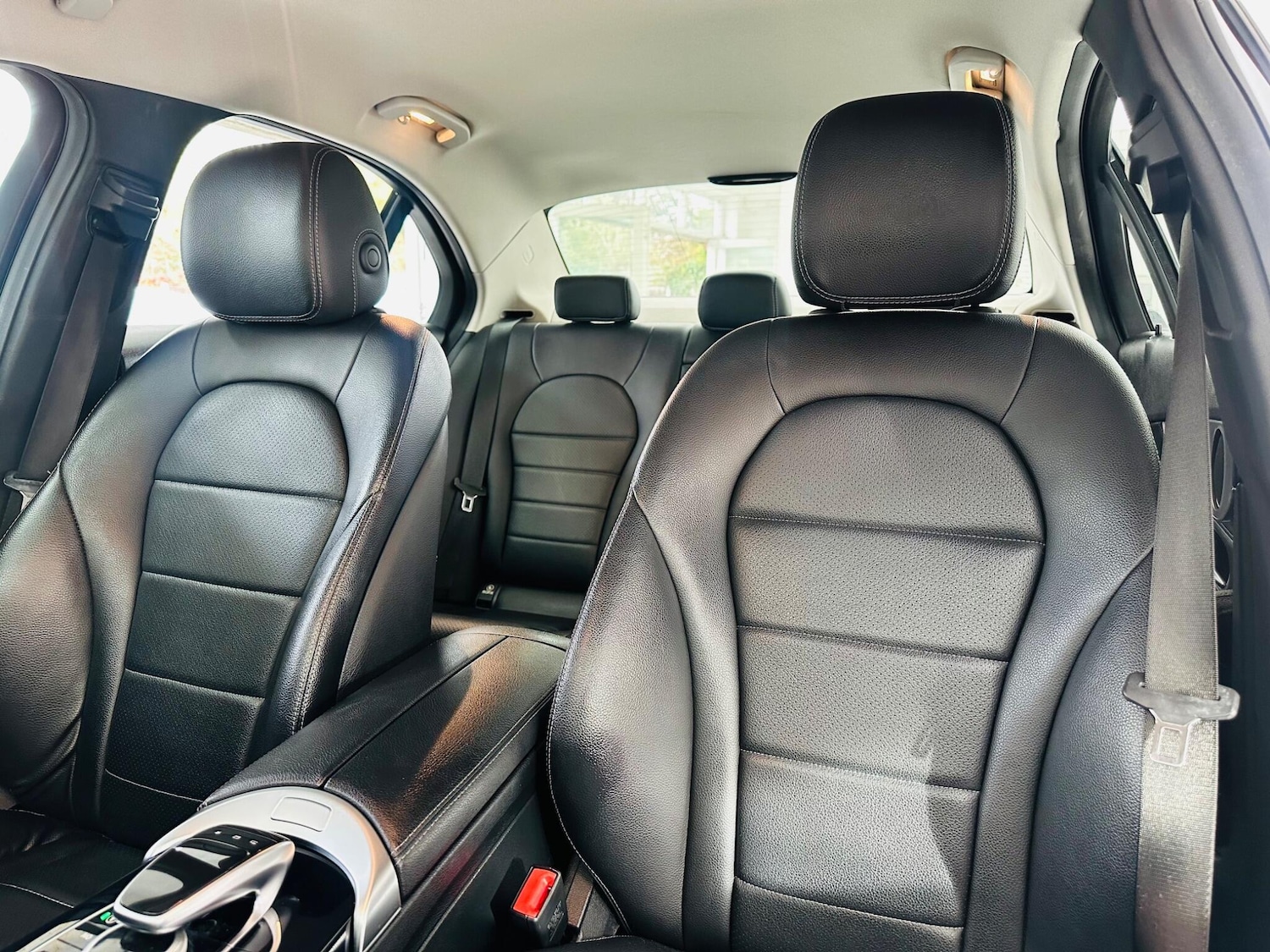 Used Mercedes-Benz C Class 2015 for sale - 76423298: Photo 11