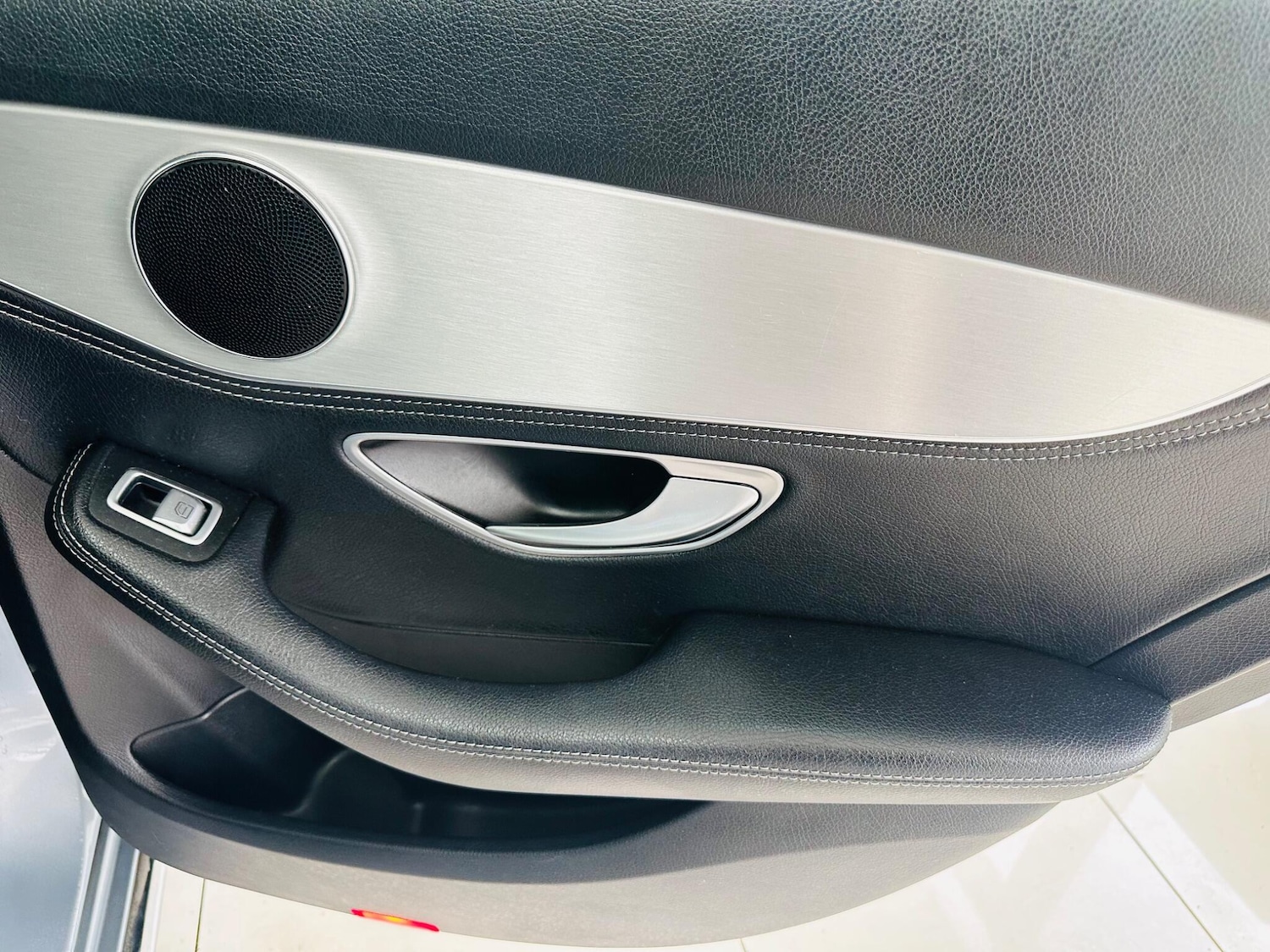 Used Mercedes-Benz C Class 2015 for sale - 76423298: Photo 46