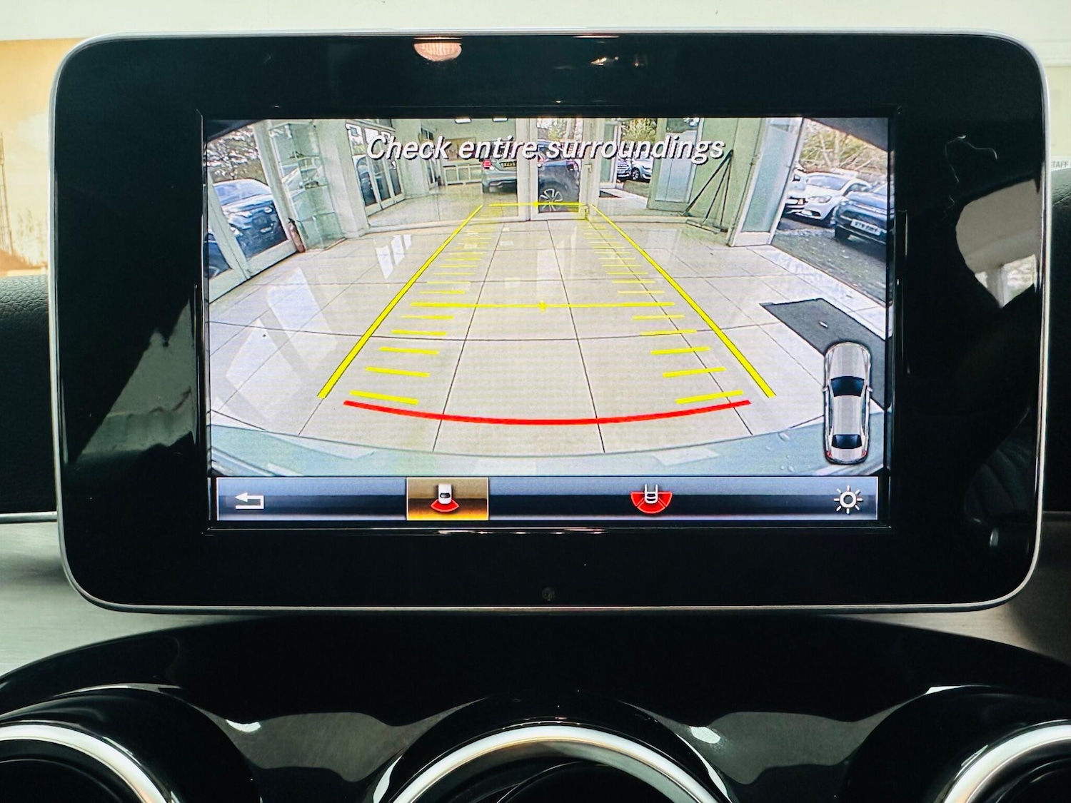 Used Mercedes-Benz C Class 2015 for sale - 76423298: Photo 9