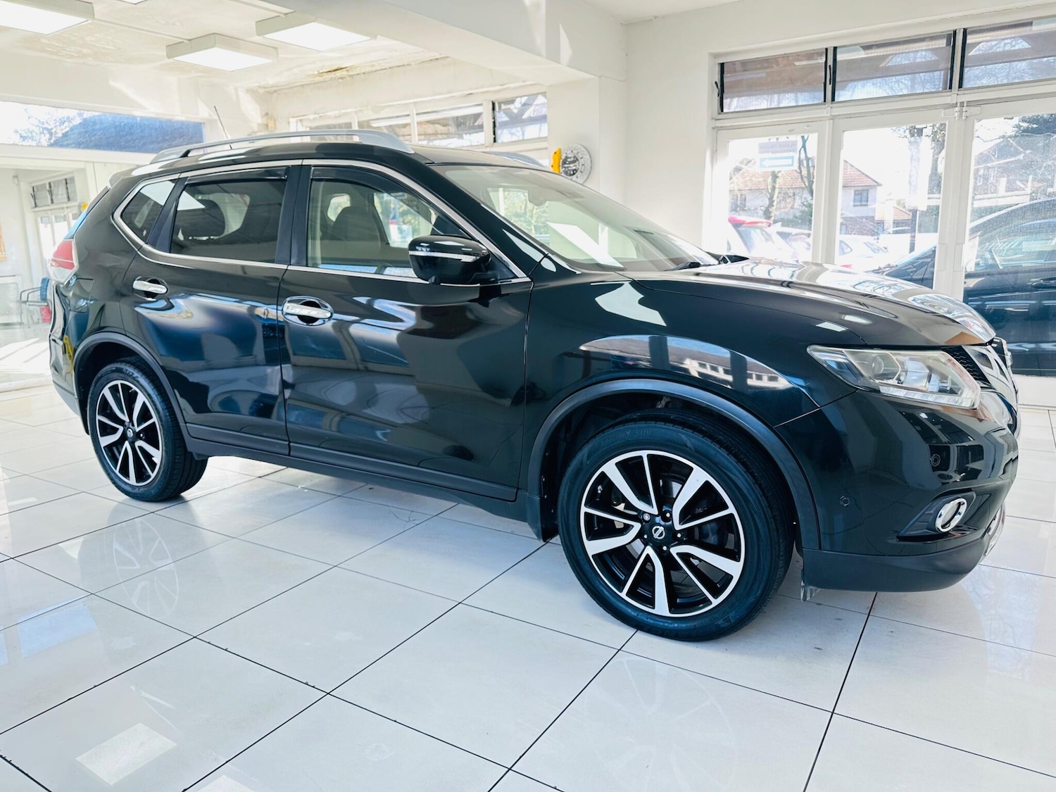 Used Nissan X-Trail for sale - 77893106: Photo 15