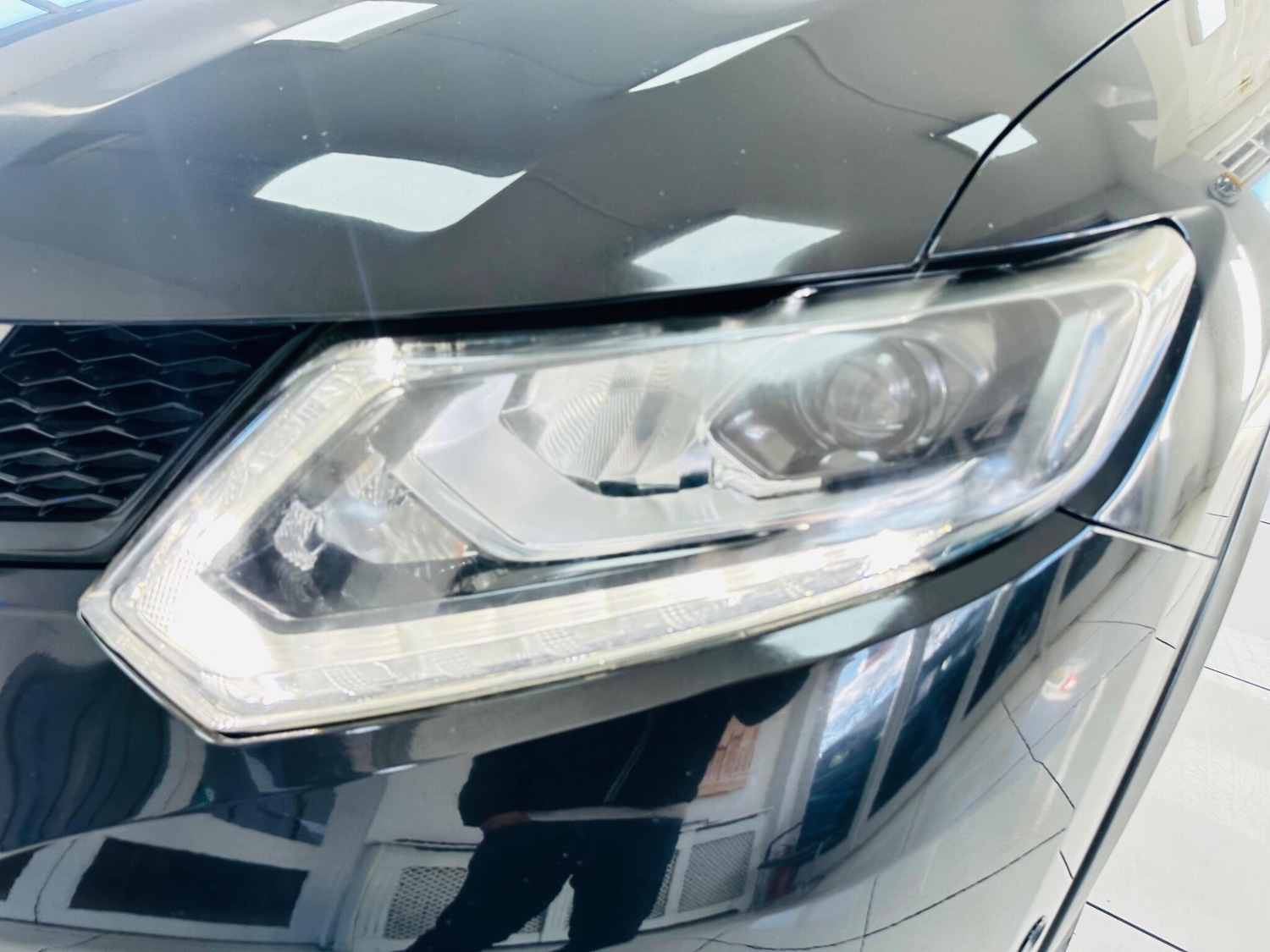 Used Nissan X-Trail for sale - 77893106: Photo 49